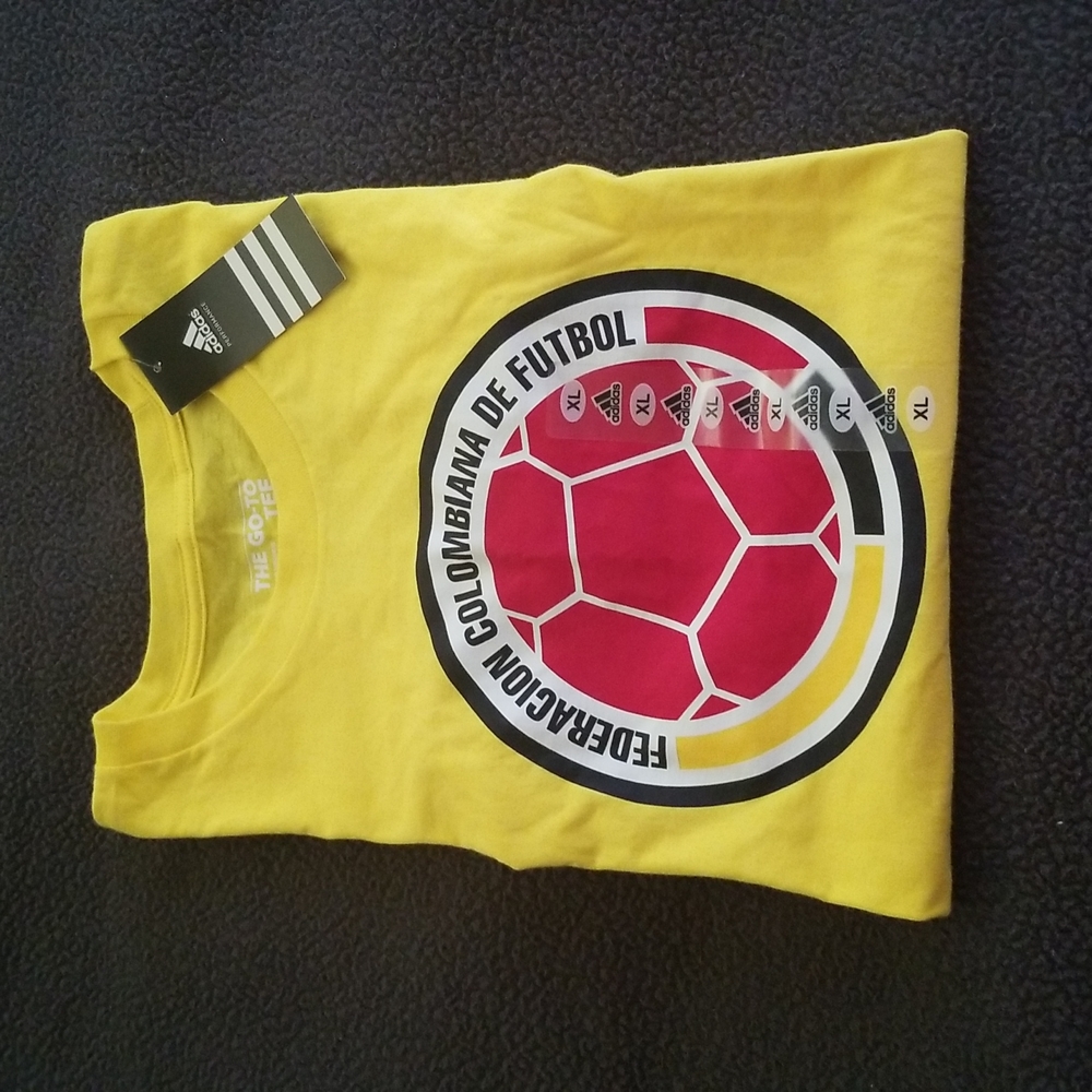 NWT ADIDAS Soccer Tshirt "Federacion Colombiana de Futbol" men XL, yellow